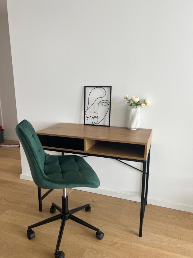 New Downtown Apartment Couple Minute From The Old Town Bratislava Eksteriør bilde