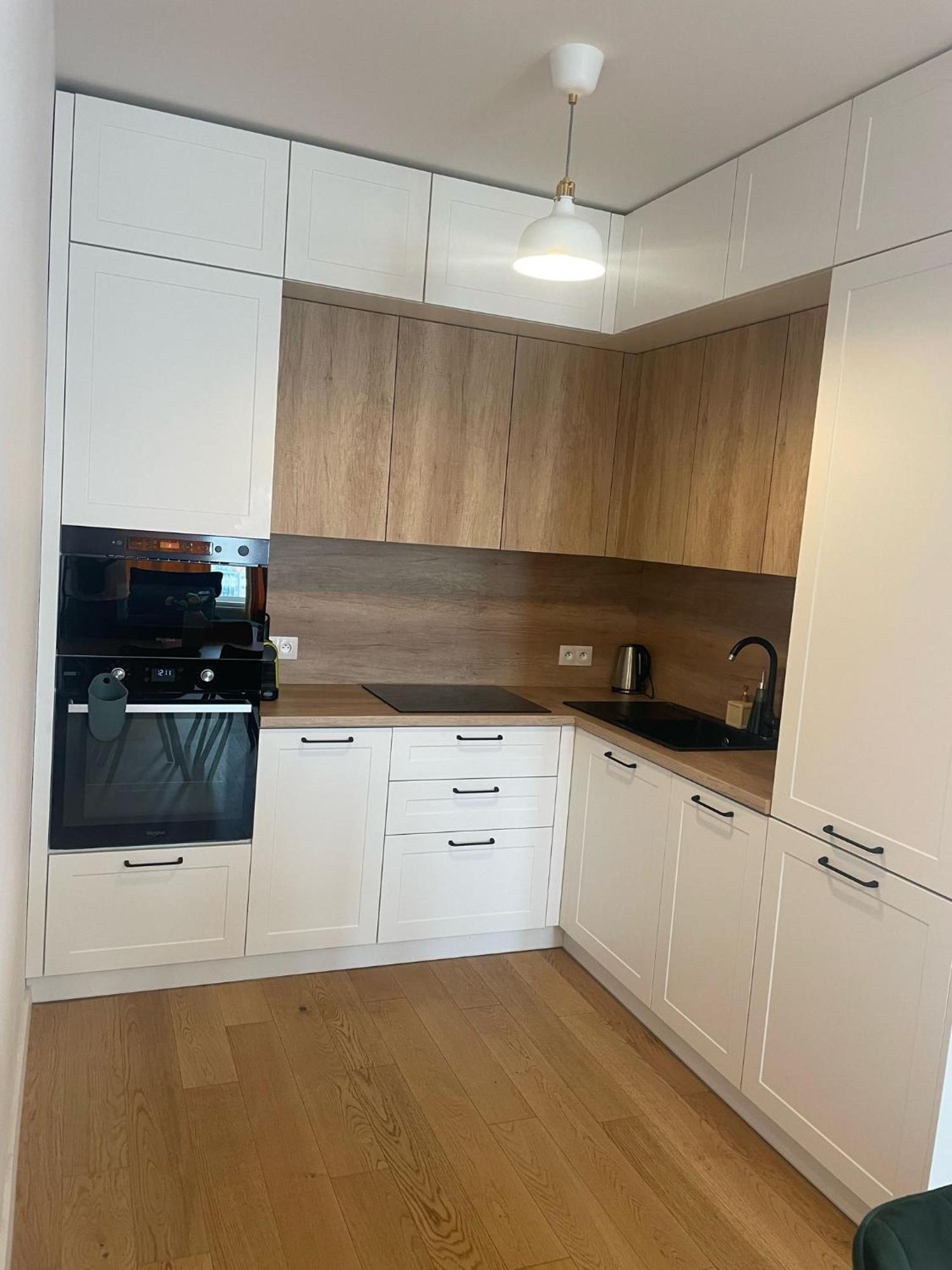 New Downtown Apartment Couple Minute From The Old Town Bratislava Eksteriør bilde